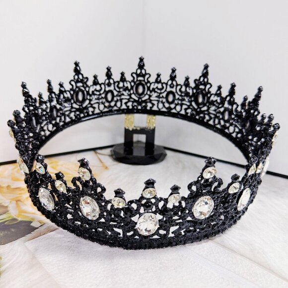 Renaissance Crown, Vintage Stone Crown, Halloween Costume, Coronation Crown - Picture 7 of 9
